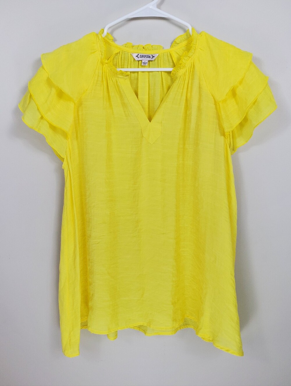 NWT Nanette Nanette Lepore Size L Yellow Sheer Ruffle Short Sleeve Top Blouse